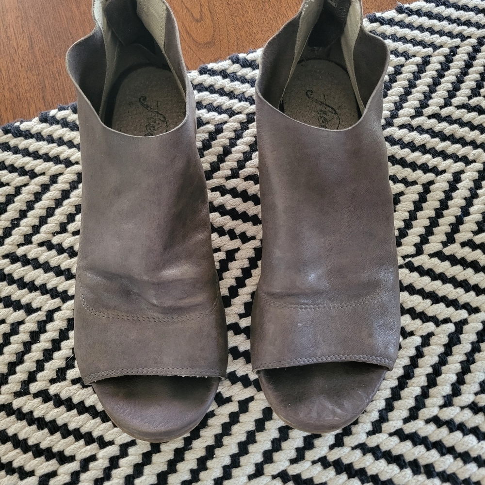 Free People Leather Shoes